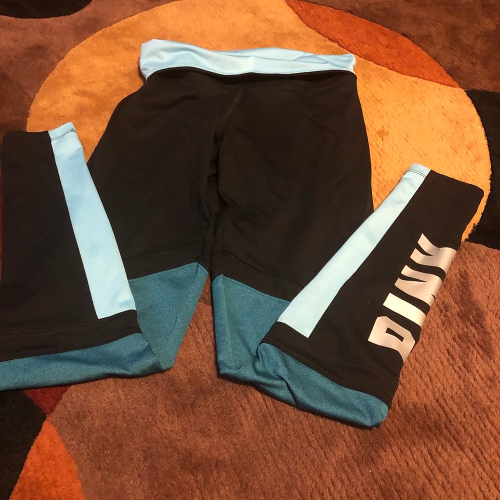 Victoria’s Secret PINK ultimate yoga pants